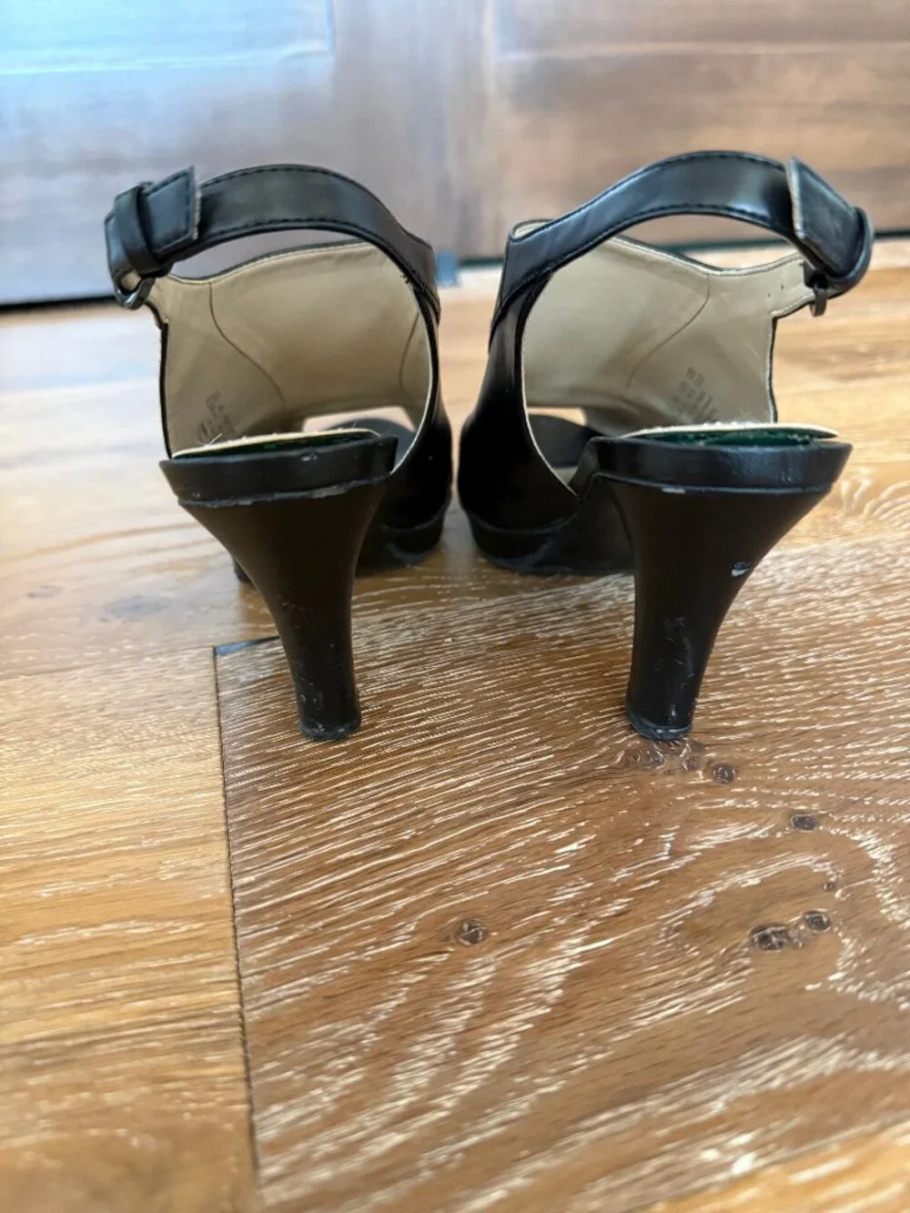 Naturalizer Danby Heels